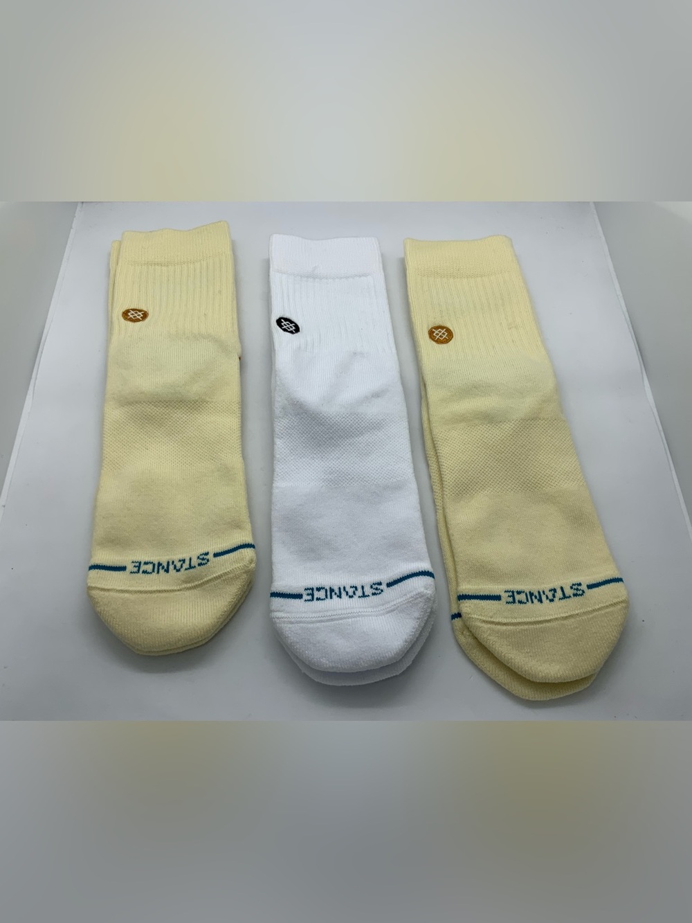 Stance Neighborly QTR Low-Cut Socks - Pale Yellow & White (3-Pack)